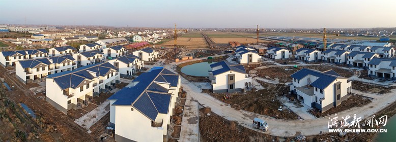 通榆鎮(zhèn)三元村農(nóng)民集中居住點建設現(xiàn)場